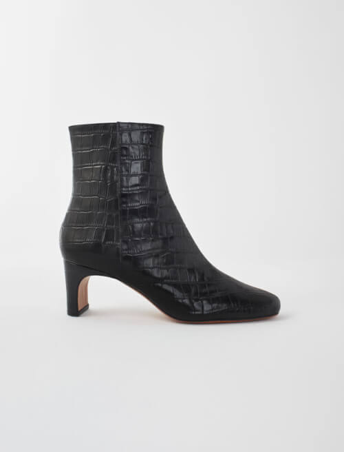 noir croc-effect embossed leather boots de Maje sur SCANDALOOK