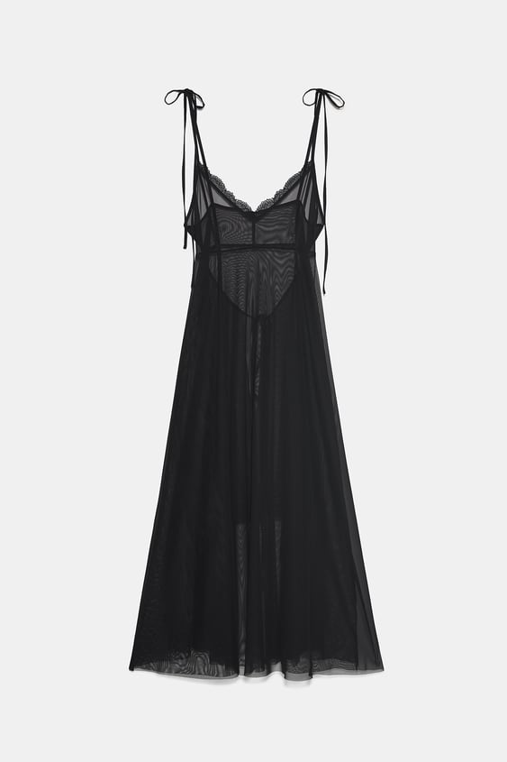 dress style lingerie with straps de Zara sur SCANDALOOK