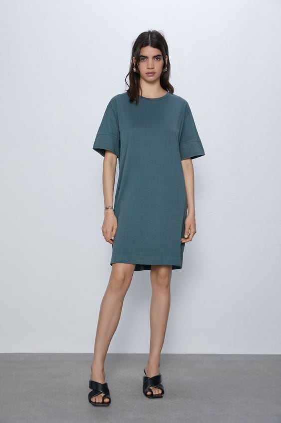 short dress with buttons de Zara sur SCANDALOOK