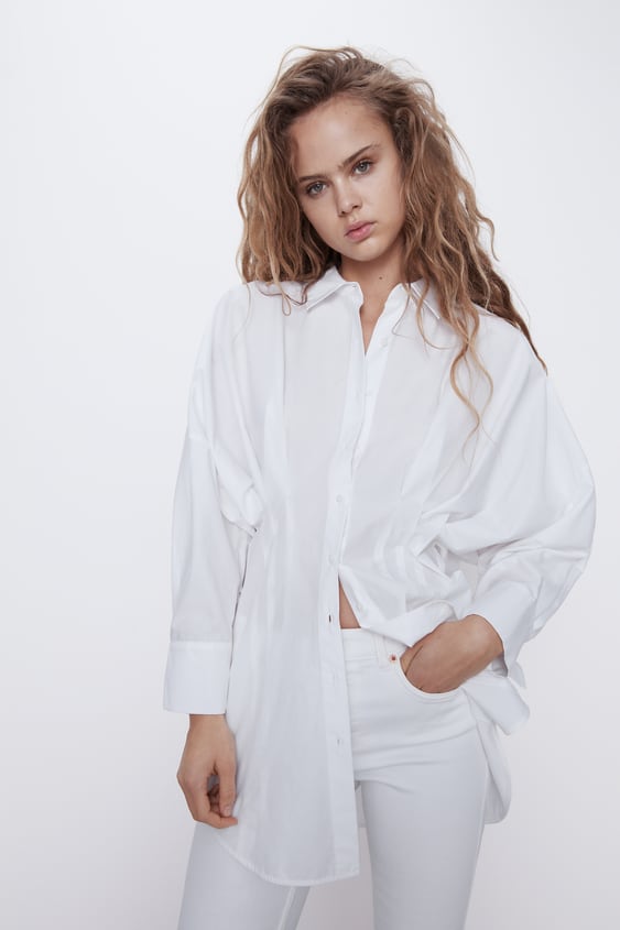 poplin shirt and pleats de Zara sur SCANDALOOK