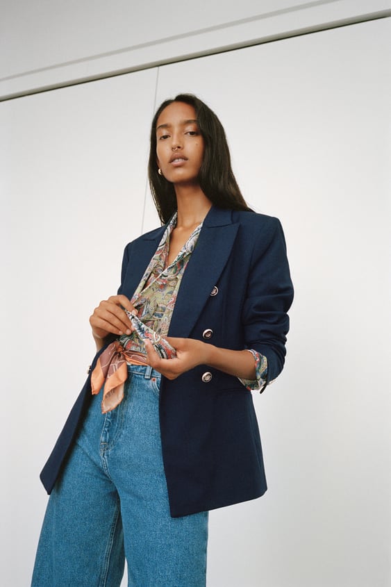 crossover fitted jacket de Zara sur SCANDALOOK