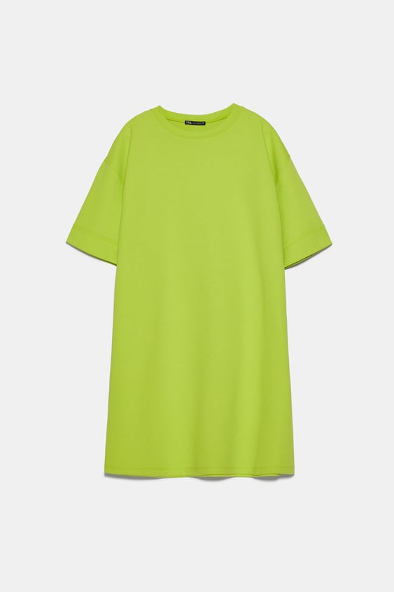 basic dress de Zara sur SCANDALOOK