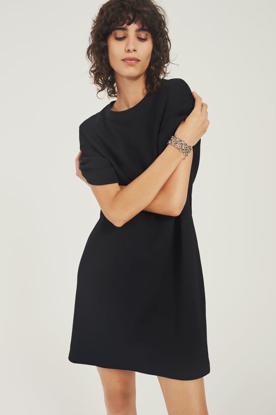 basic dress de Zara sur SCANDALOOK