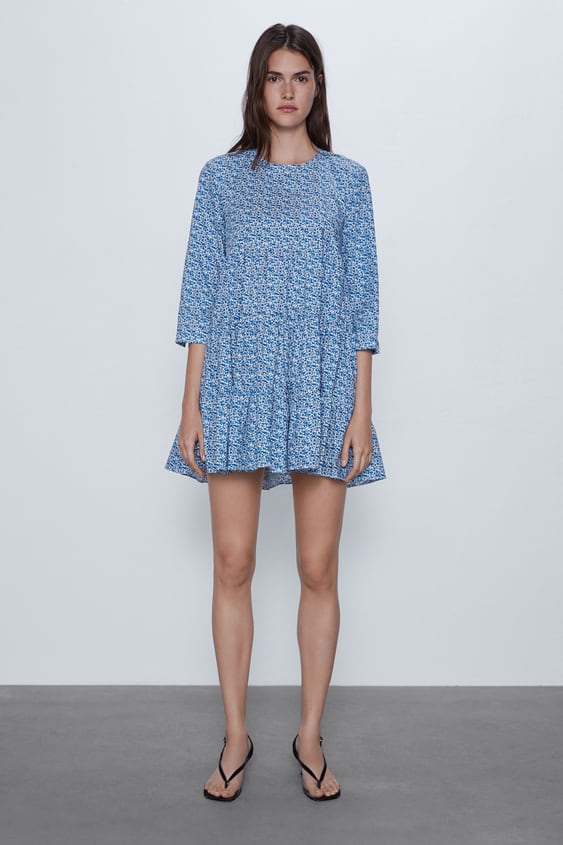 dress with floral print de Zara sur SCANDALOOK