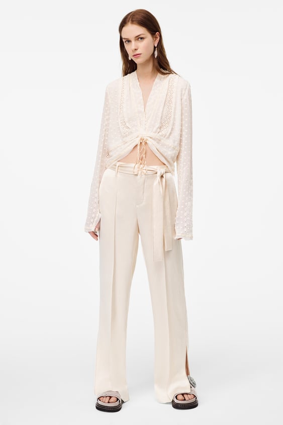 embroidered short top limited edition de Zara sur SCANDALOOK