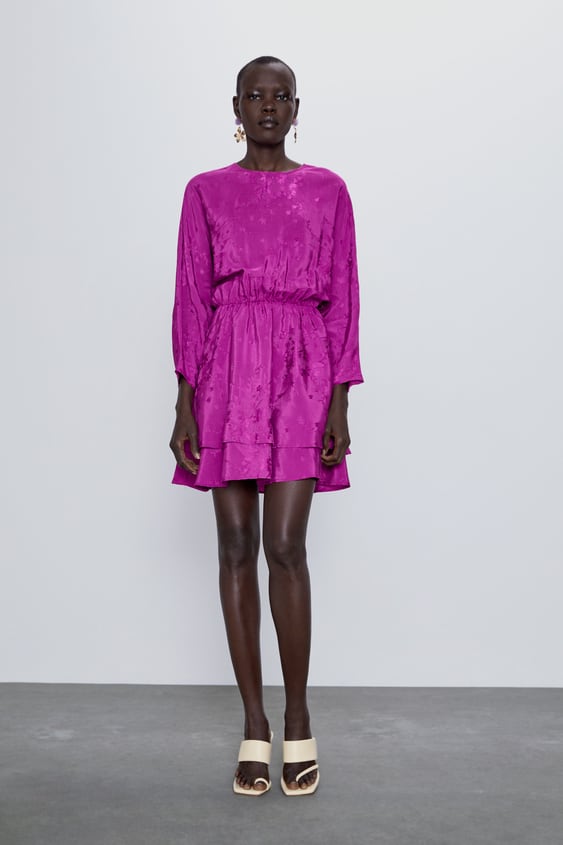 satin jacquard dress de Zara sur SCANDALOOK