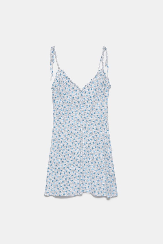 printed short dress de Zara sur SCANDALOOK