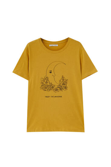 yellow moon illustration t-shirt de Pull and Bear sur SCANDALOOK