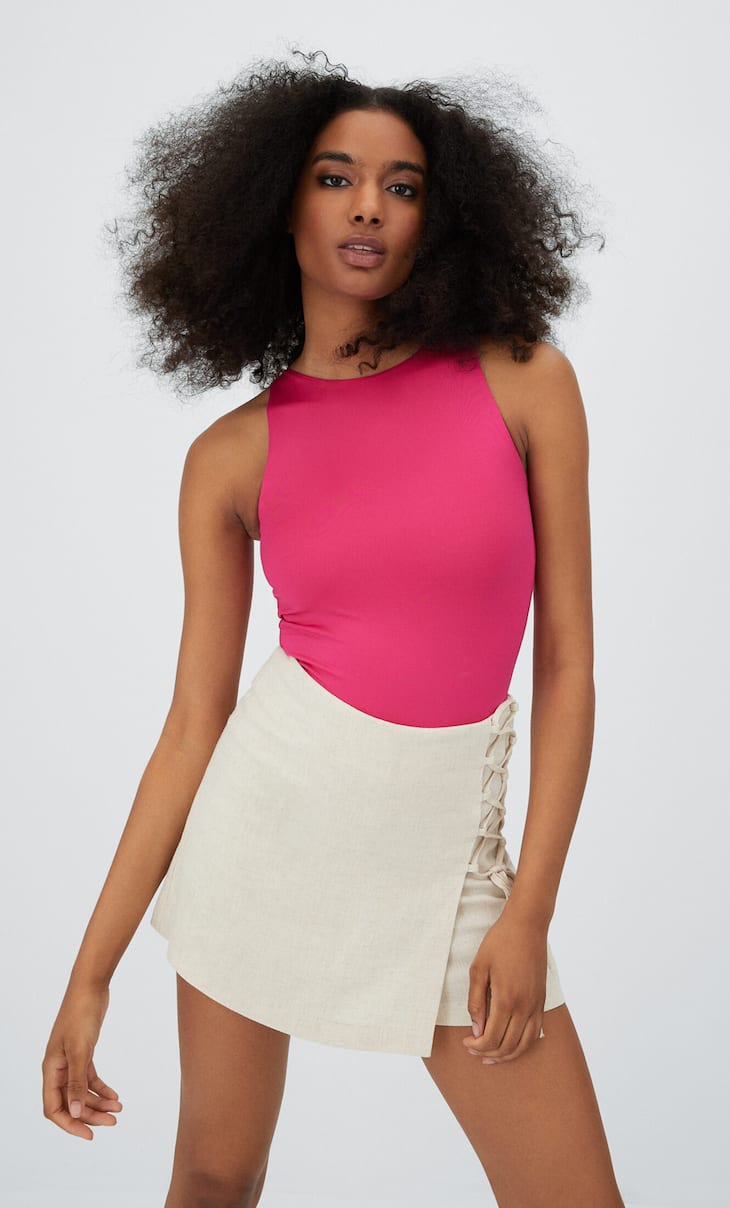 body en polyamide encolure americaine de Stradivarius sur SCANDALOOK